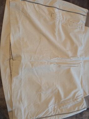 Athleta Cream And Gray Athletic Skort